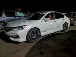 001653 2017 HONDA ACCORD