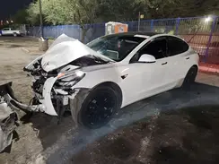 007605 2018 TESLA MODEL 3