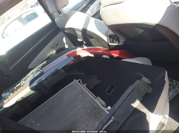 00N5NMJFCAE9PH186 2023 HYUNDAI TUCSON - Image 8