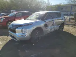 010944 2022 MITSUBISHI OUTLANDER