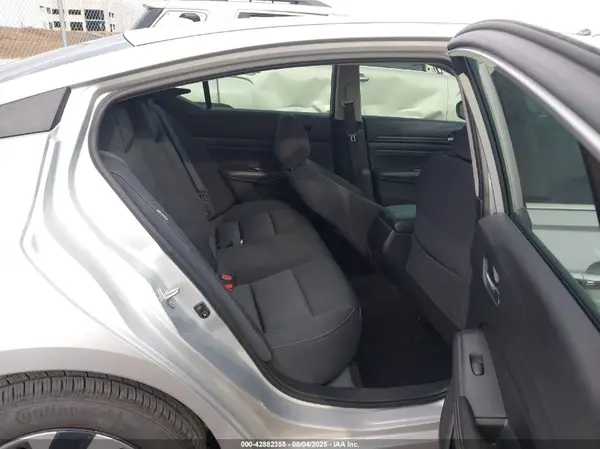 01N4BL4BVKC196529 2019 NISSAN ALTIMA - Image 8