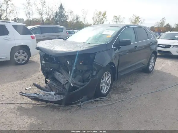 02FMPK4J93RBA8079 2024 FORD EDGE - Image 2