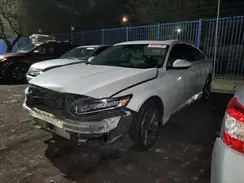 044210 2018 HONDA ACCORD