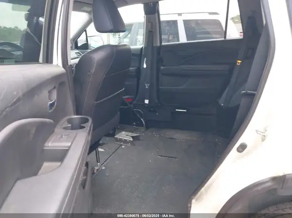 05FNYF5H5XJB01651 2018 HONDA PILOT - Image 8