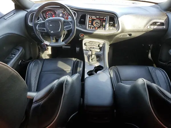 0K1866596352 2021 DODGE CHALLENGER - Image 8