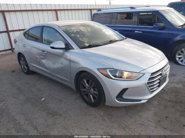 0KMHD84LF5JU67908 2018 HYUNDAI ELANTRA - Image 1
