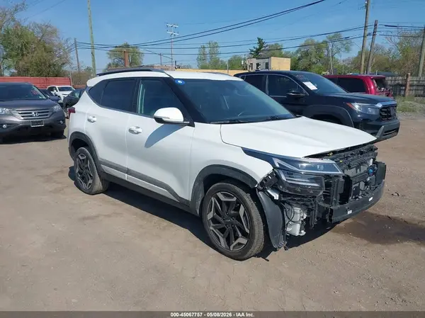 0KNDETCA72R759388 2024 KIA SELTOS - Image 1