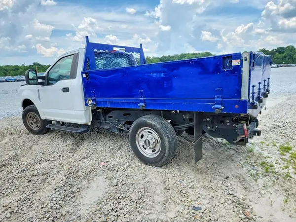 0LDL0T55555096 2022 FORD F250 - Image 2