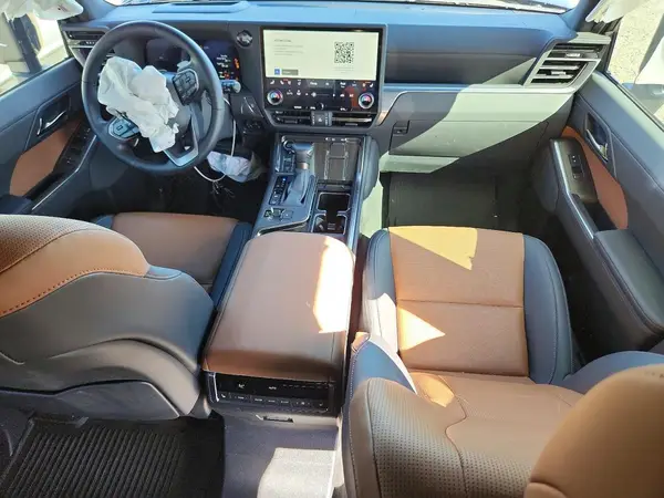0LDL0TDX4S5067051 2025 LEXUS GX - Image 8