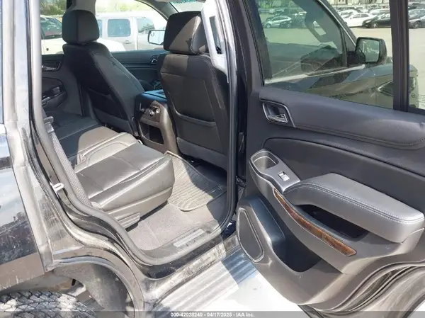 100000000015477WI 2020 CHEVROLET TAHOE - Image 8