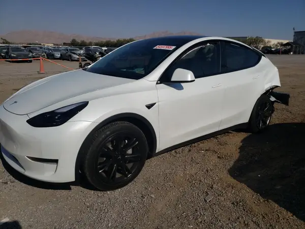 121887 2024 TESLA MODEL Y