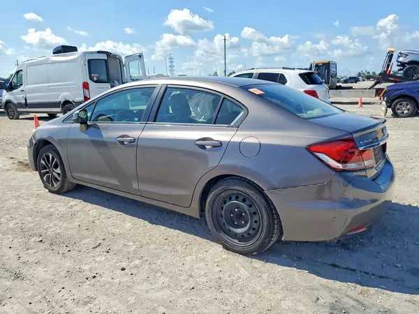 19XFB2F82DE230326 2020 HONDA CIVIC - Image 2