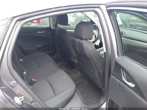 19XFC1E30JE001068 2018 HONDA CIVIC - Image 8