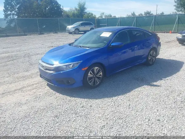 19XFC1E30JE003869 2018 HONDA CIVIC - Image 2