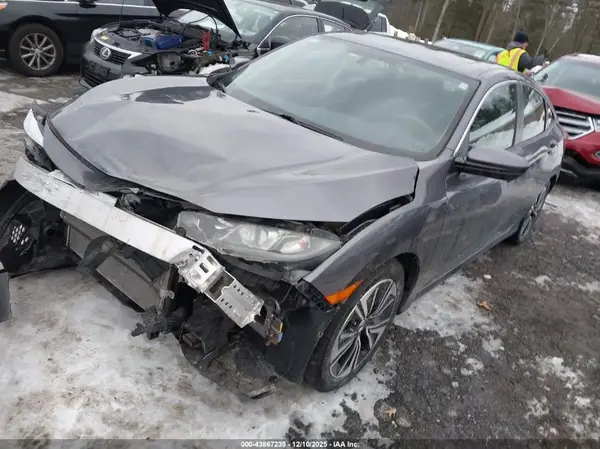 19XFC1E30JE004018 2018 HONDA CIVIC - Image 2