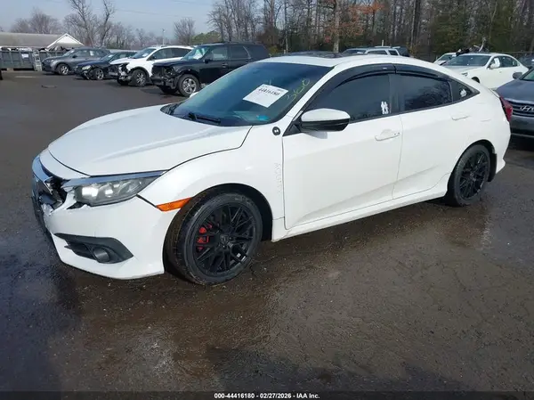 19XFC1E31HE003924 2017 HONDA CIVIC - Image 2