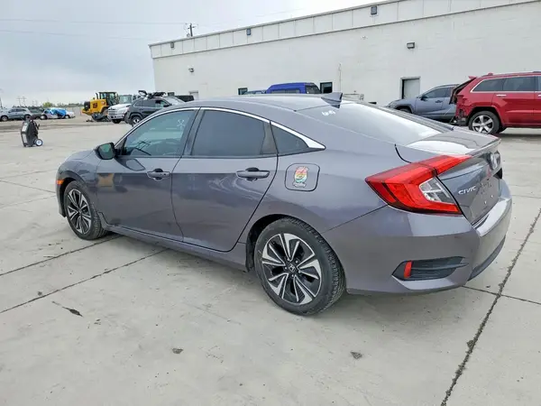 19XFC1E31HE021372 2017 HONDA CIVIC - Image 2