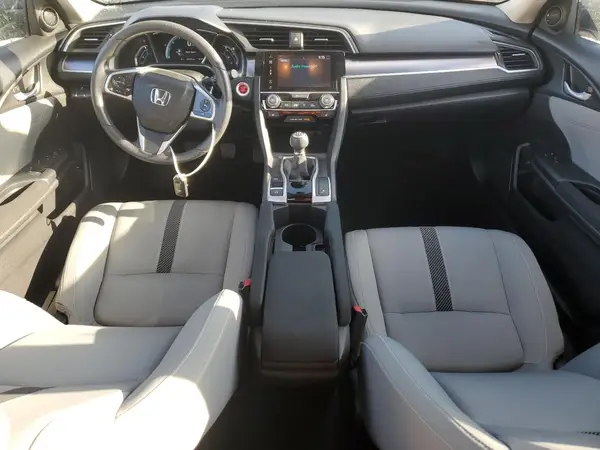 19XFC1E33HE002127 2017 HONDA CIVIC - Image 8