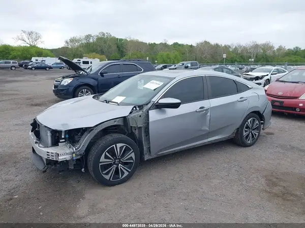 19XFC1E33JE001789 2018 HONDA CIVIC - Image 2