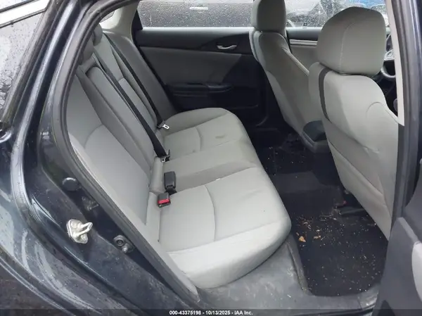 19XFC1E36HE013994 2017 HONDA CIVIC - Image 8