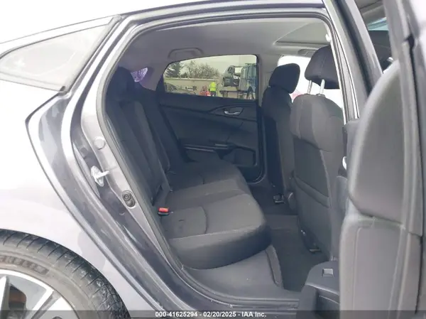 19XFC1E38HE031851 2017 HONDA CIVIC - Image 8