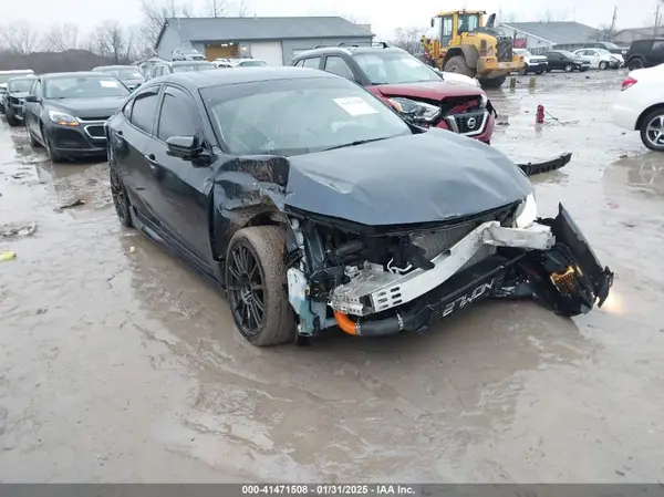 19XFC1E3XJE003880 2018 HONDA CIVIC - Image 1