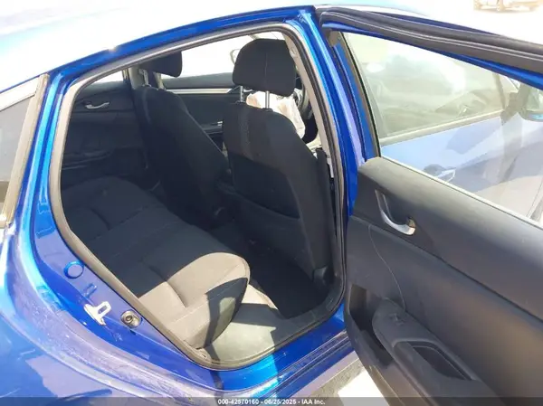 19XFC1F30GE005497 2016 HONDA CIVIC - Image 8