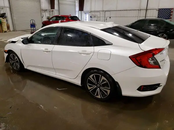19XFC1F30GE012711 2016 HONDA CIVIC - Image 2