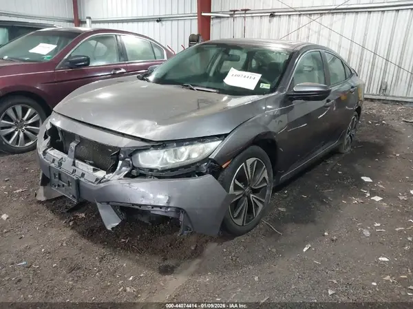 19XFC1F30GE013633 2016 HONDA CIVIC - Image 2
