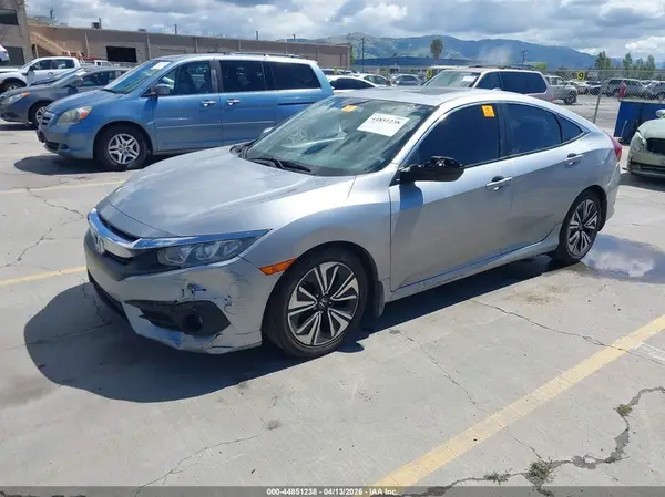 19XFC1F30GE023420 2016 HONDA CIVIC - Image 2