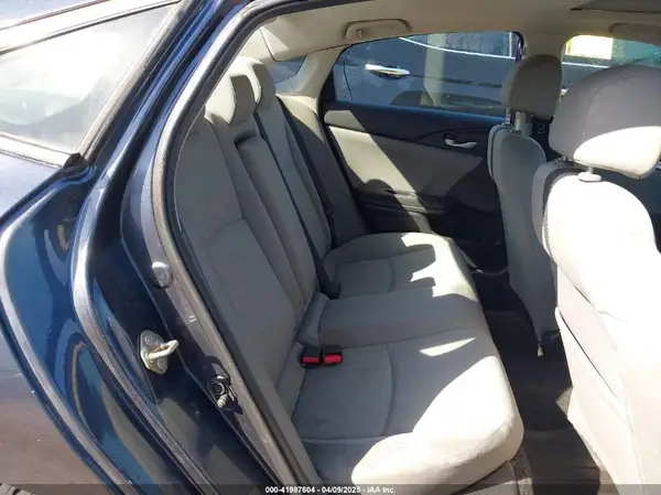 19XFC1F30GE025233 2016 HONDA CIVIC - Image 8