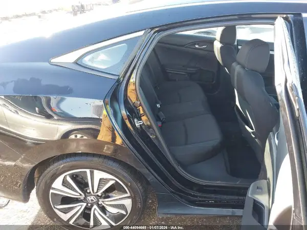 19XFC1F30GE028990 2016 HONDA CIVIC - Image 8