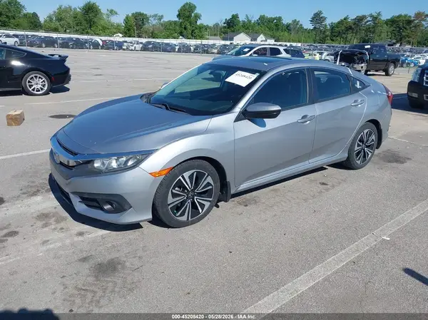 19XFC1F30GE030643 2016 HONDA CIVIC - Image 2