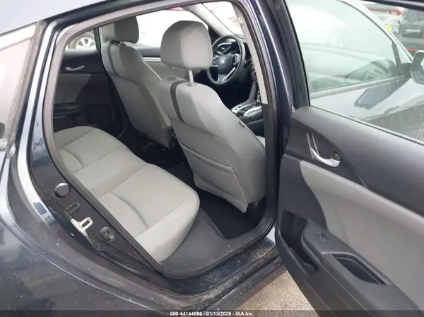19XFC1F30GE032618 2016 HONDA CIVIC - Image 8