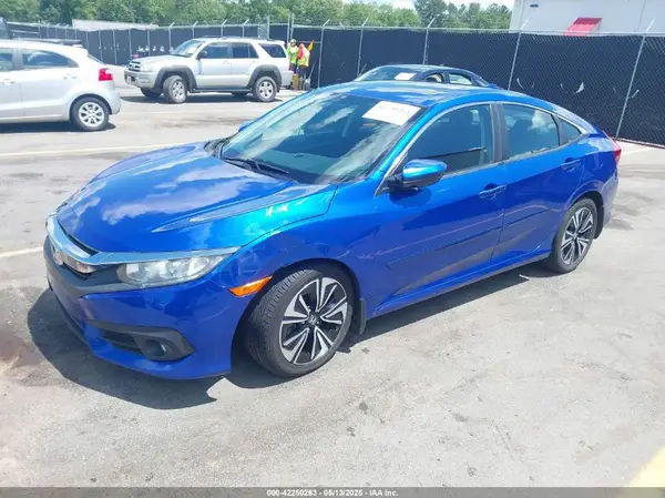 19XFC1F30GE033008 2016 HONDA CIVIC - Image 2