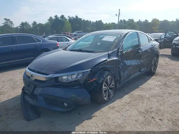 19XFC1F30GE043215 2016 HONDA CIVIC - Image 2
