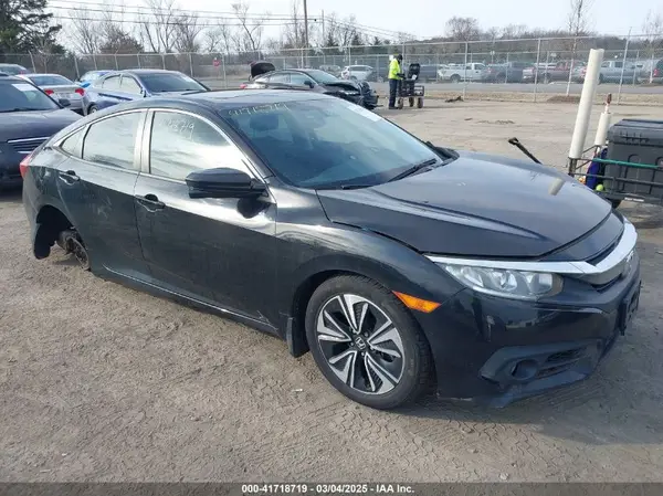 19XFC1F30GE044655 2016 HONDA CIVIC - Image 1