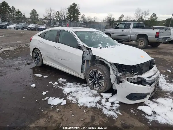 19XFC1F30GE205571 2016 HONDA CIVIC - Image 1