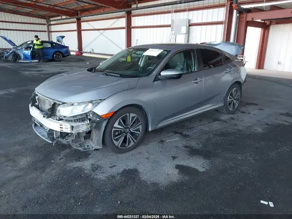 19XFC1F30GE218160 2016 HONDA CIVIC - Image 2
