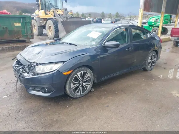 19XFC1F30GE221320 2016 HONDA CIVIC - Image 2