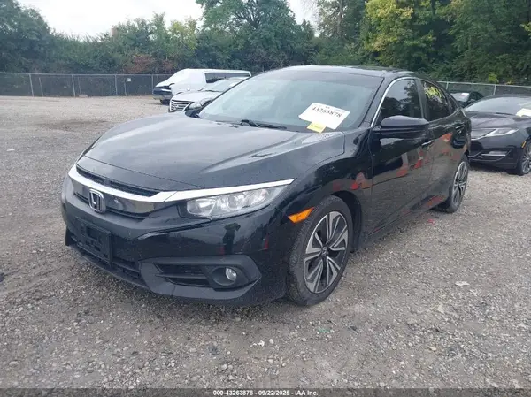 19XFC1F30GE222368 2016 HONDA CIVIC - Image 2