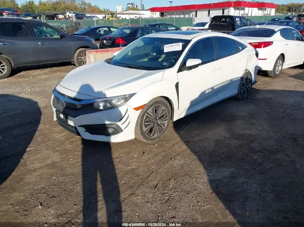 19XFC1F30GE222404 2016 HONDA CIVIC - Image 2