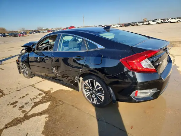 19XFC1F30HE000883 2017 HONDA CIVIC - Image 2
