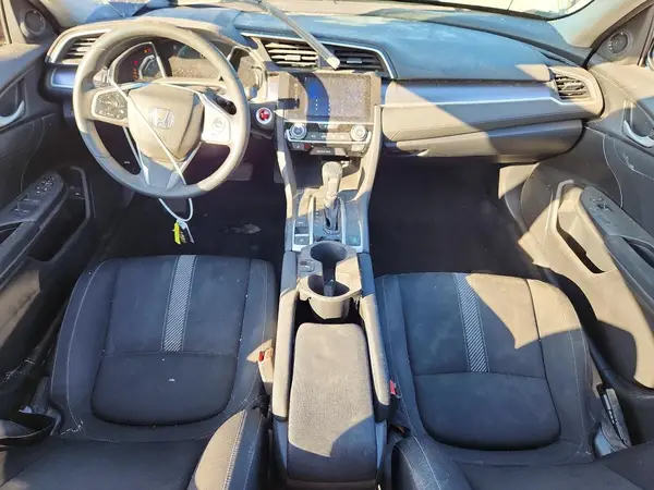 19XFC1F30HE000883 2017 HONDA CIVIC - Image 8