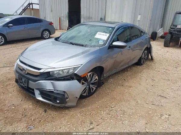 19XFC1F30HE003217 2017 HONDA CIVIC - Image 2