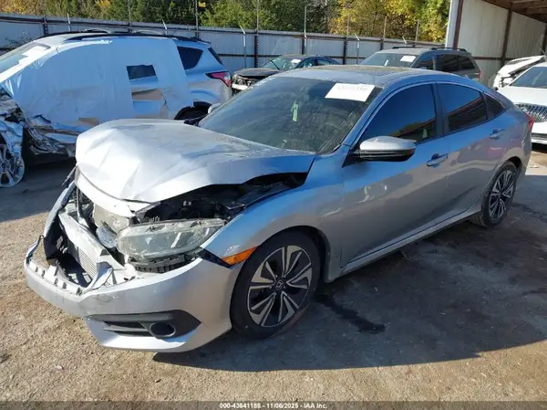 19XFC1F30HE005016 2017 HONDA CIVIC - Image 2
