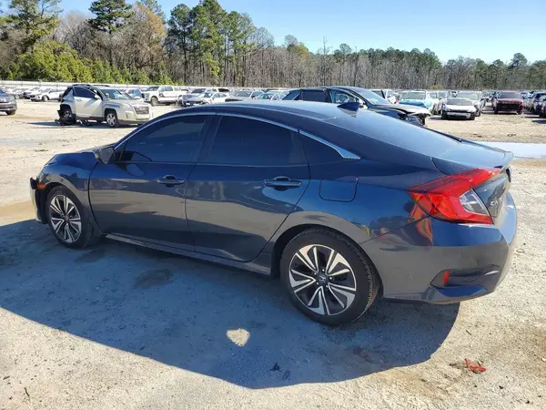 19XFC1F30HE007686 2017 HONDA CIVIC - Image 2