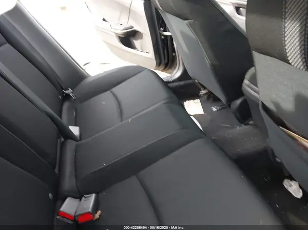 19XFC1F30HE014458 2017 HONDA CIVIC - Image 8