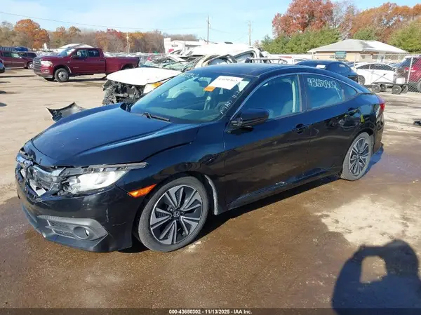 19XFC1F30HE017909 2017 HONDA CIVIC - Image 2