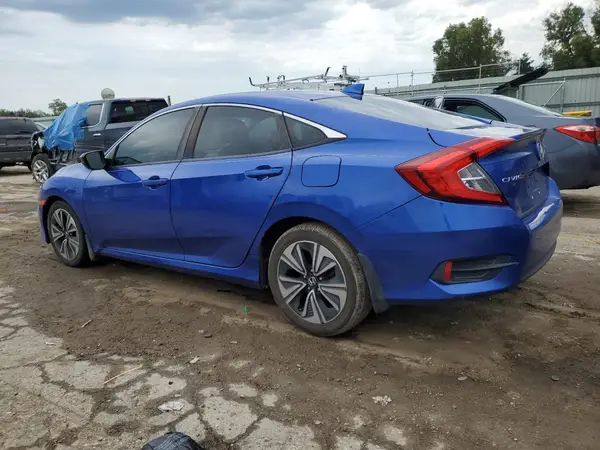 19XFC1F30HE018302 2017 HONDA CIVIC - Image 2